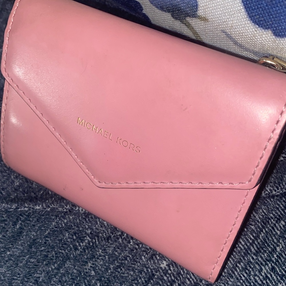 Bubblegum pink small MK wallet